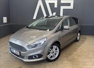 Ford S-MAX 1