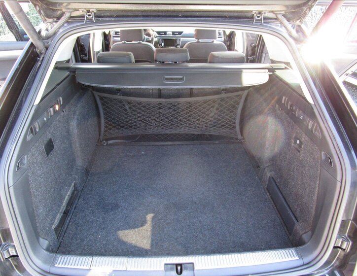 Škoda Superb Kombi 2,0 l 110 kw