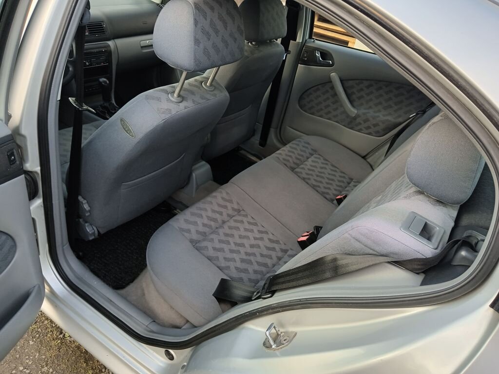 Škoda Octavia Liftback 1,6 l 74 kw