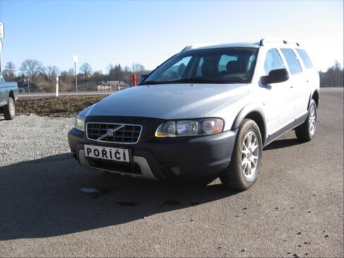 Volvo XC70 Kombi 2,4 l 120 kw