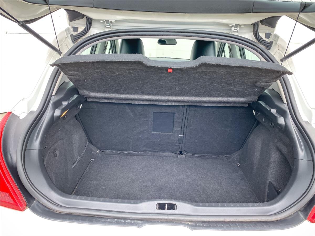 Peugeot 308 Hatchback 1,6 l 147 kw