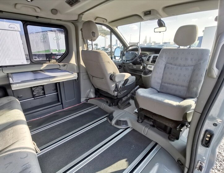 Renault Trafic VAN / Minibus 2,5 l 107 kw