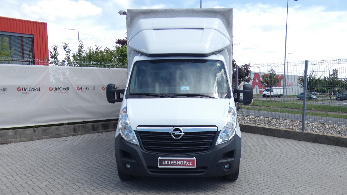 Opel Movano