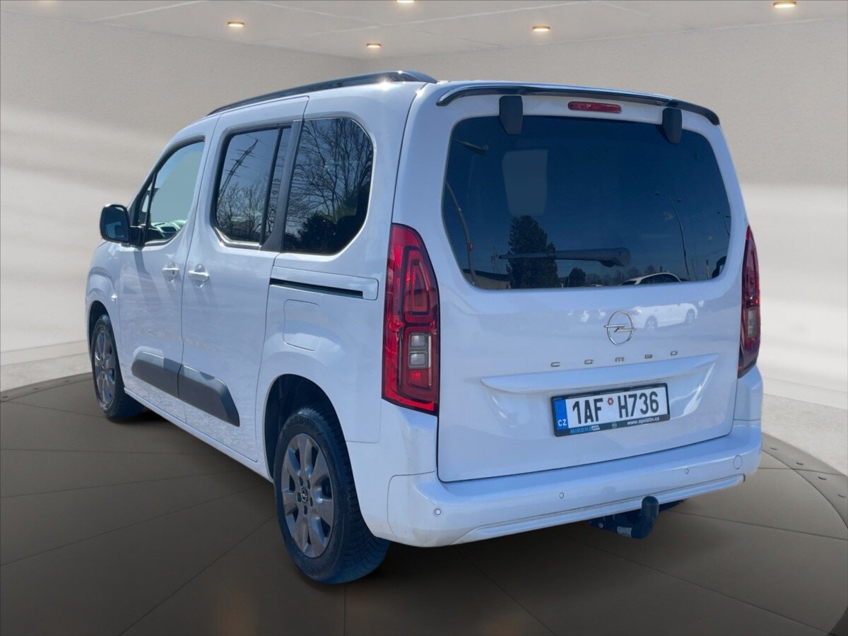 Opel Combo Ostatní 1,2 l 81 kw