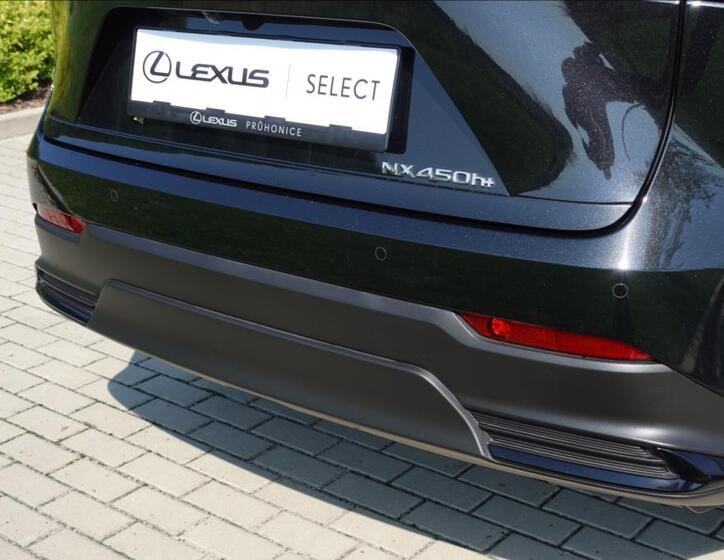 Lexus NX 450h plus 37