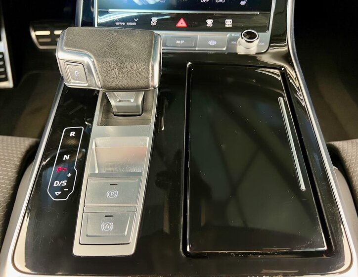 Audi Q7 SUV / Terénní 3,0 l 210 kw