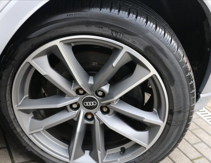 Audi Q3 SUV / Terénní 2,0 l 137 kw