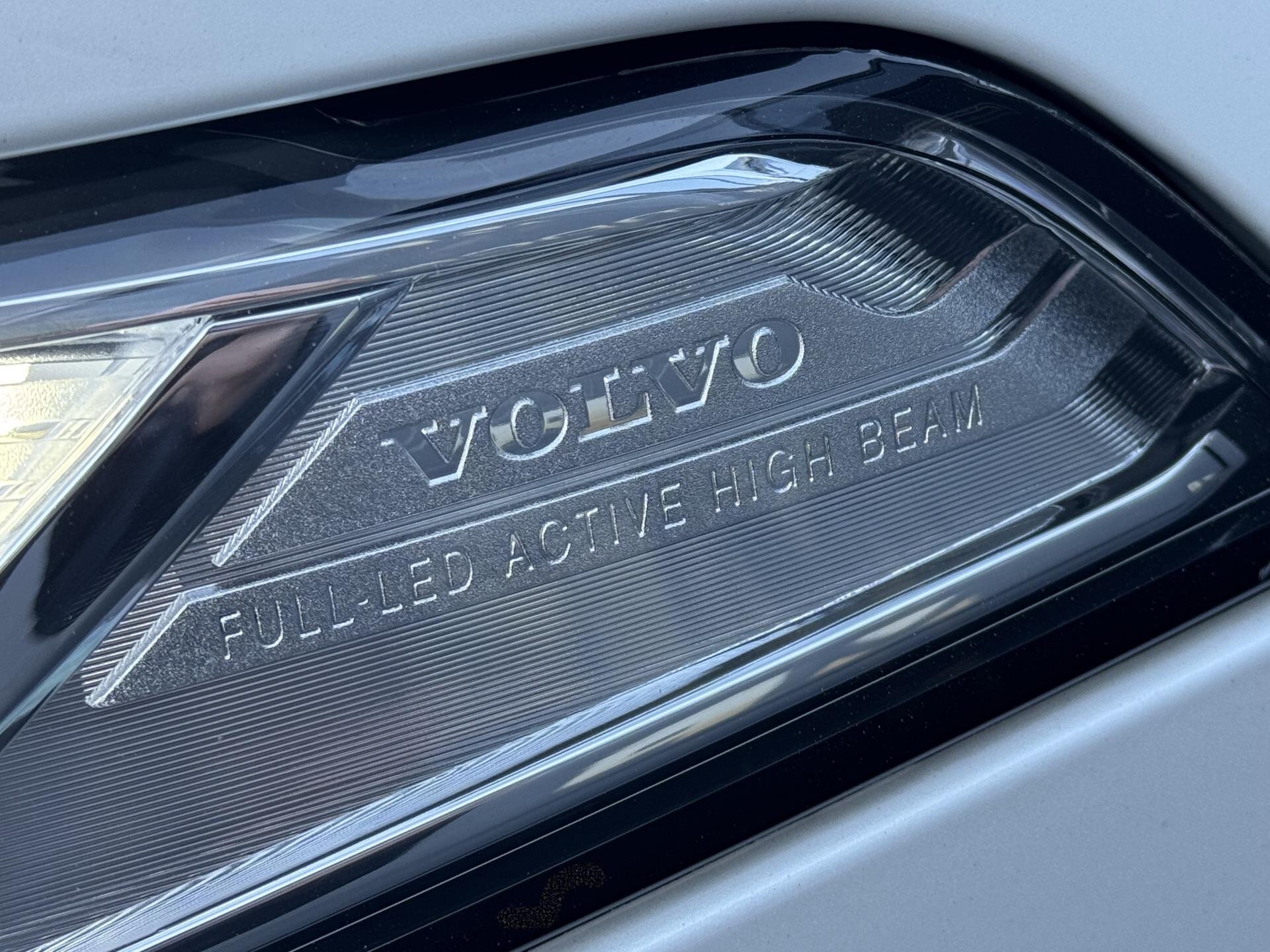 Volvo XC90 SUV / Terénní 2,0 l 173 kw