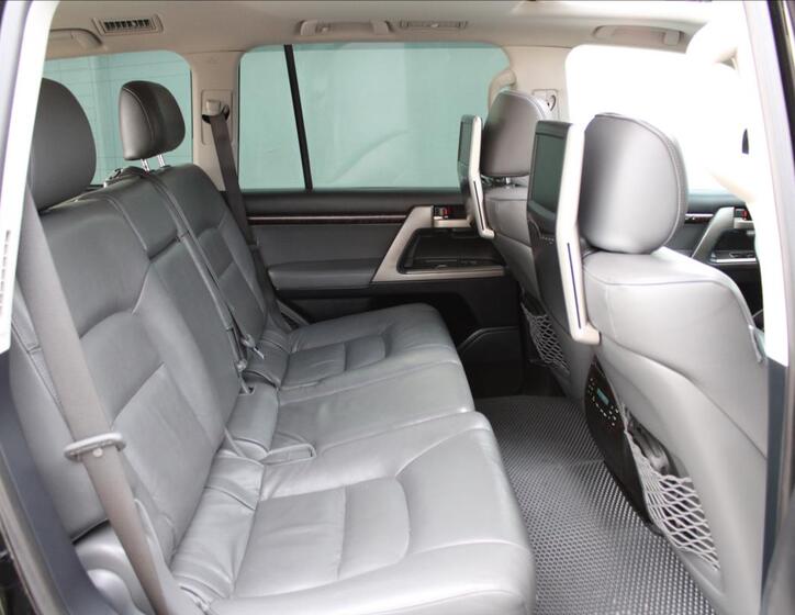 Toyota Land Cruiser 37