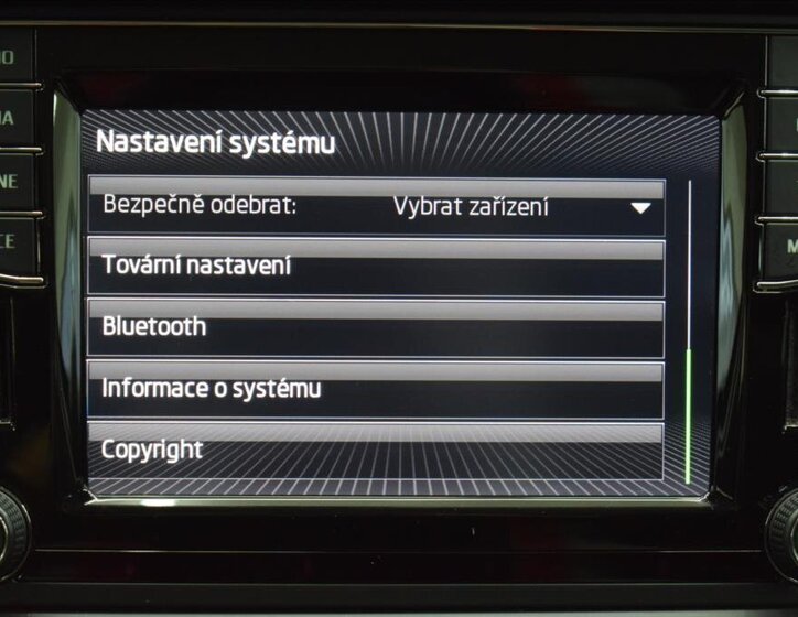 Škoda Yeti SUV / Terénní 1,4 l 92 kw