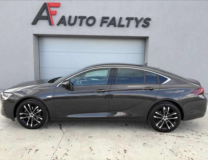 Opel Insignia Hatchback 2,0 l 128 kw