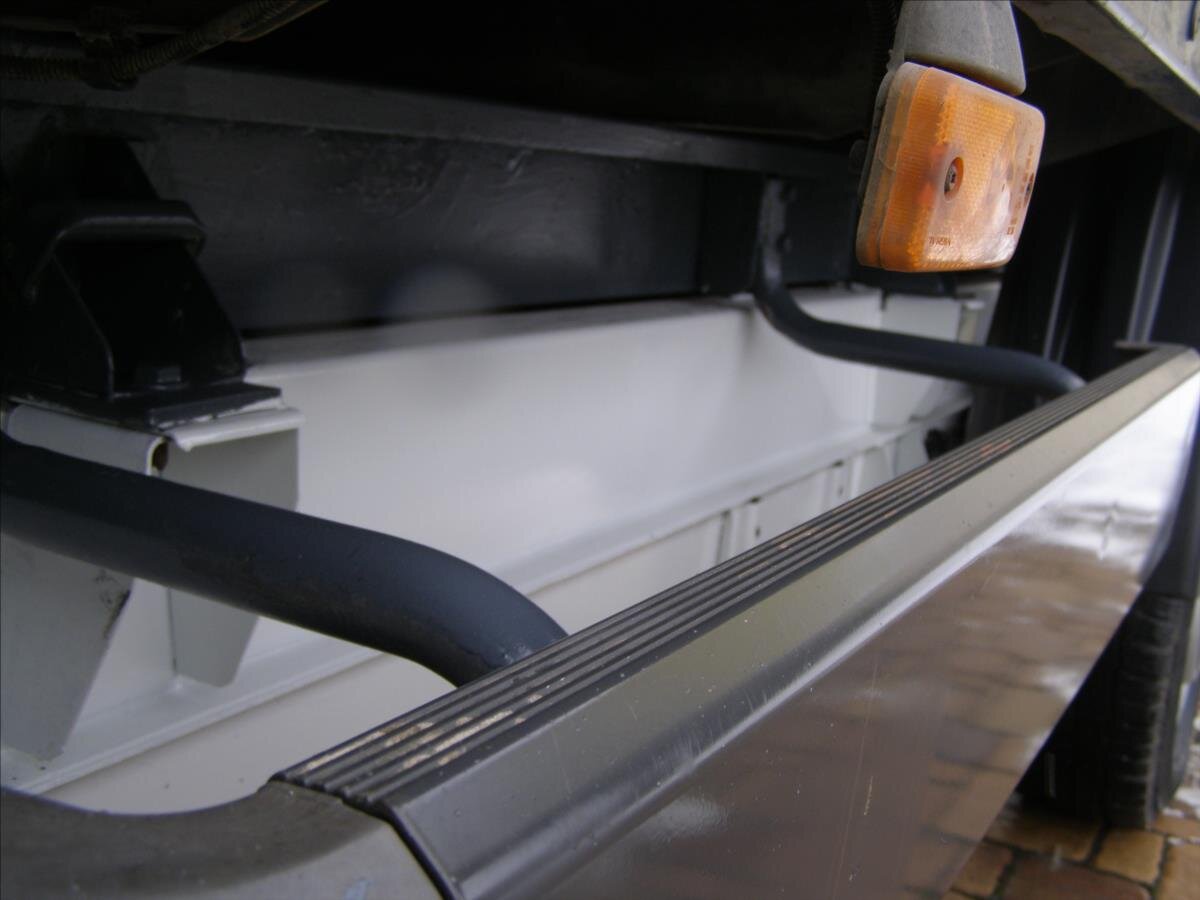 Peugeot Boxer Valník 2,2 l 88 kw