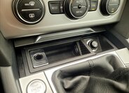 Volkswagen Passat Kombi 1,6 l 88 kw