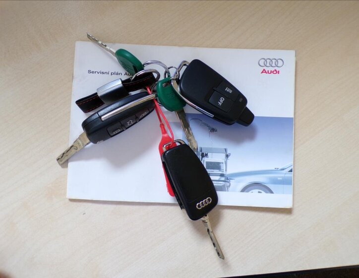 Audi Q7 Kombi 3,0 l 176 kw