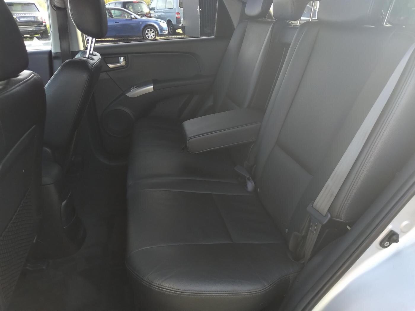 KIA Sportage SUV / Terénní 2,0 l 103 kw