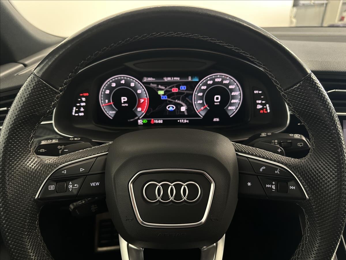 Audi SQ8 SUV 4,0 l 373 kw