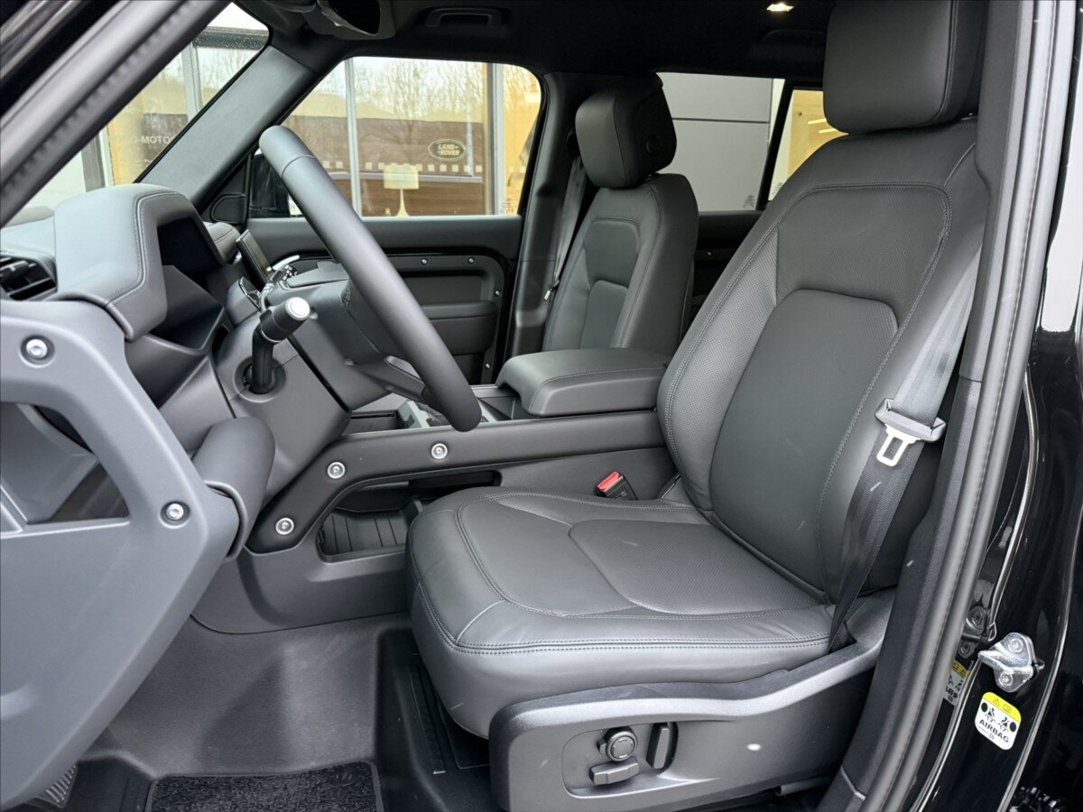 Land Rover Defender SUV 3,0 l 257 kw