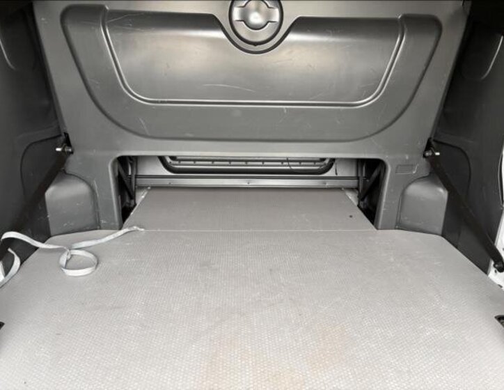 Opel Movano Skříň 2,2 l 103 kw