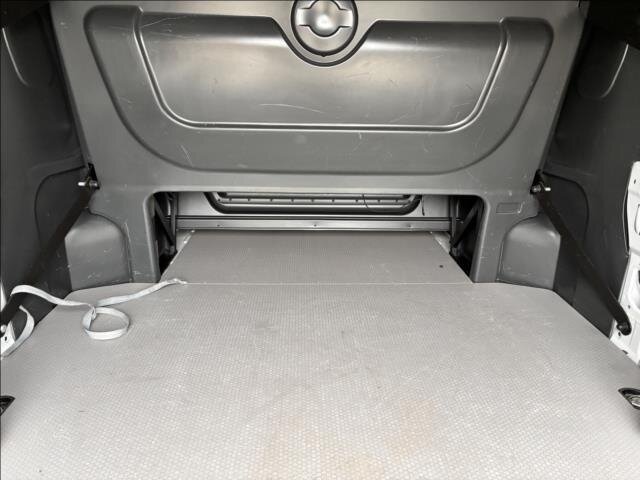 Opel Movano Skříň 2,2 l 103 kw