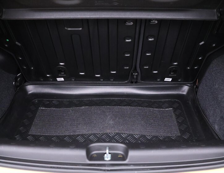 Fiat Panda Hatchback 875,0 62 kw