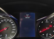 Mercedes-Benz Třídy V 12