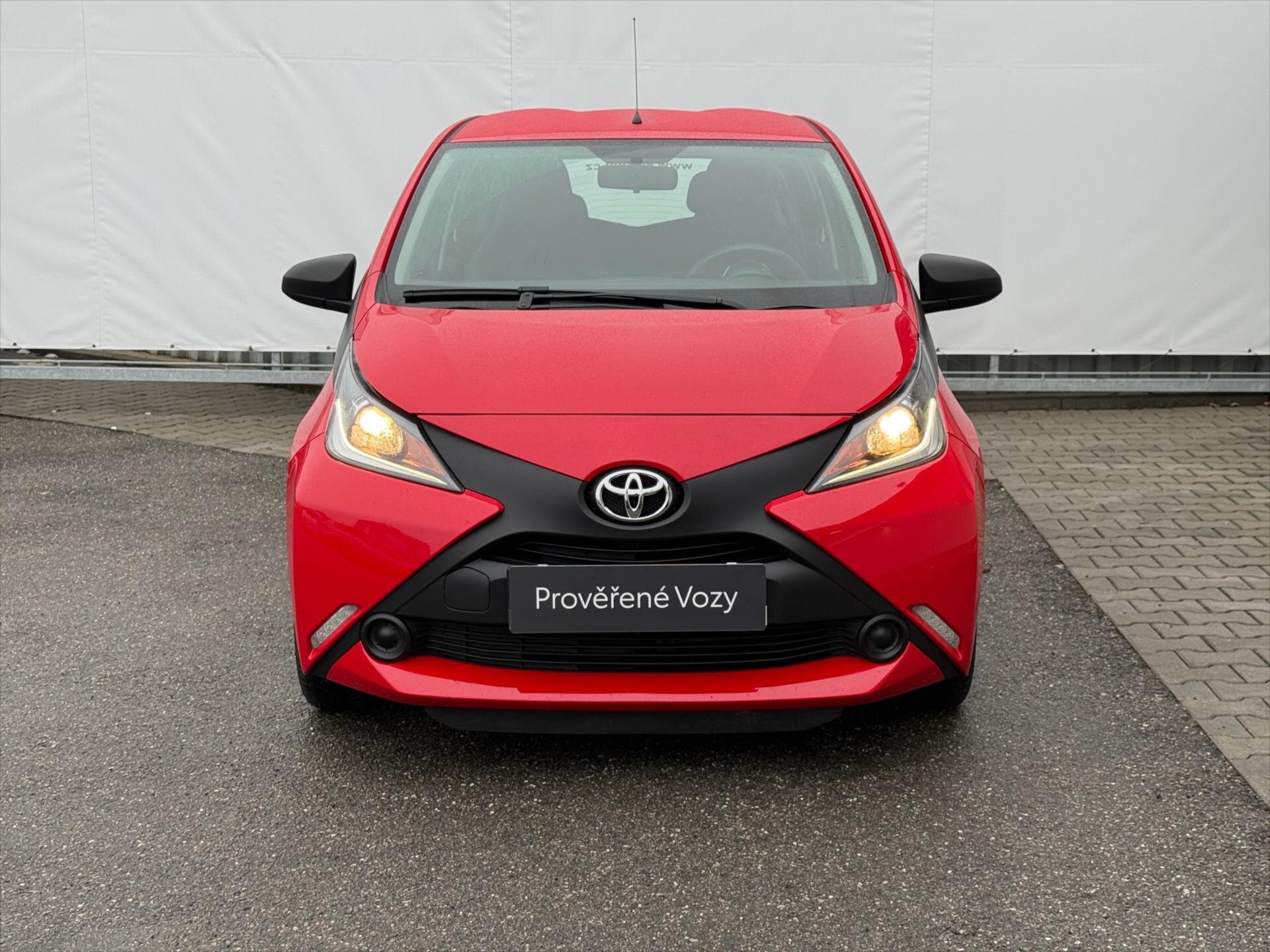Toyota Aygo Hatchback 998,0 51 kw