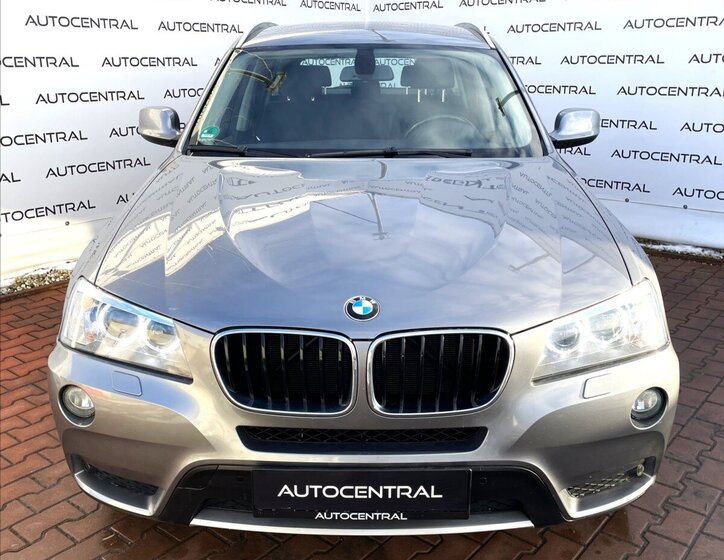 BMW X3 SUV 2,0 l 135 kw