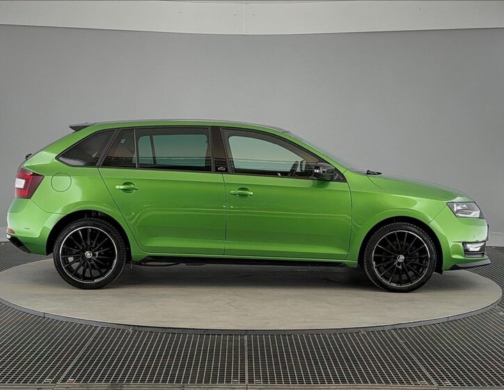 Škoda Rapid Hatchback 999,0 81 kw