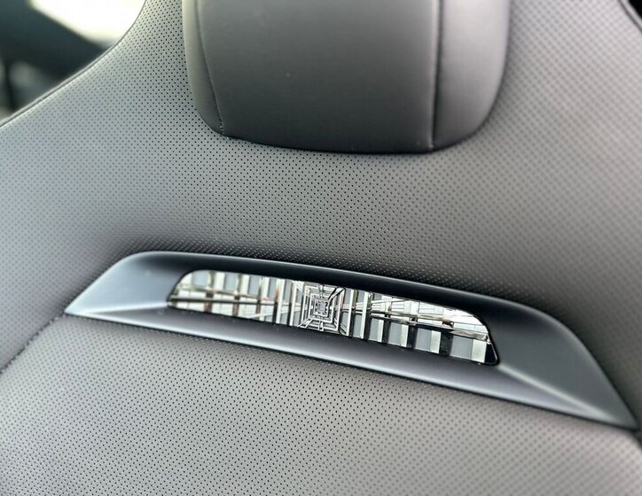 Tesla Model S Sedan / Limuzína 0,0 760 kw