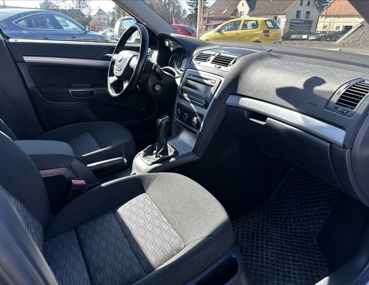 Škoda Octavia Kombi 1,6 l 77 kw