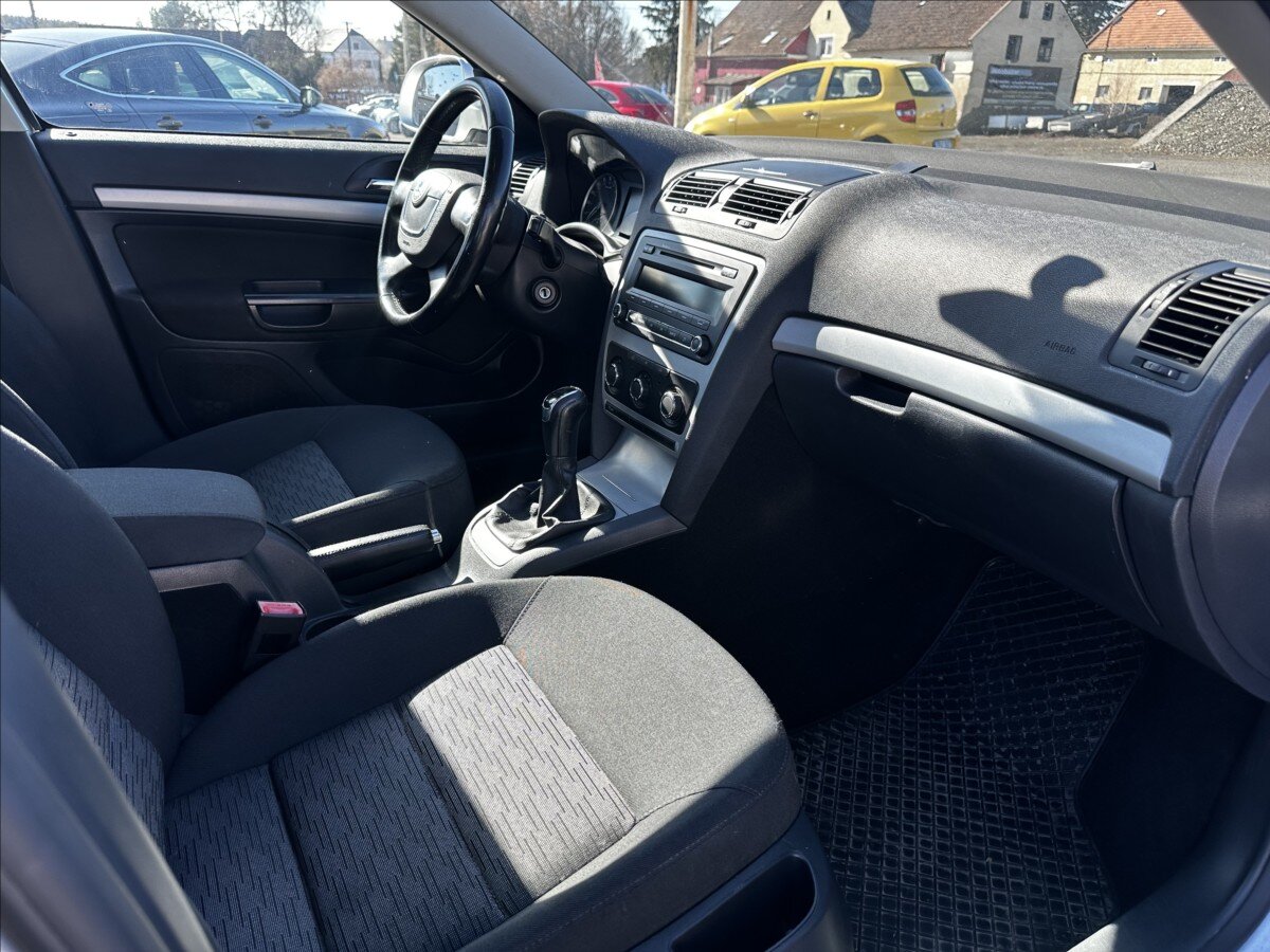 Škoda Octavia Kombi 1,6 l 77 kw