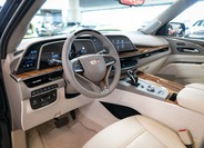 Cadillac Escalade 16