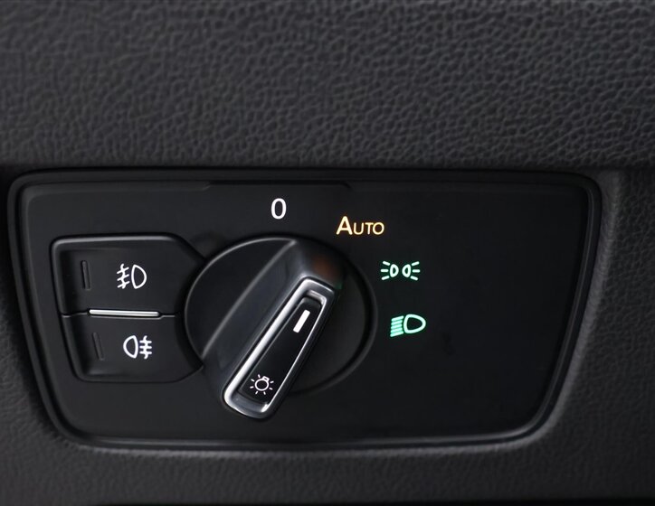 Volkswagen Passat Kombi 2,0 l 176 kw