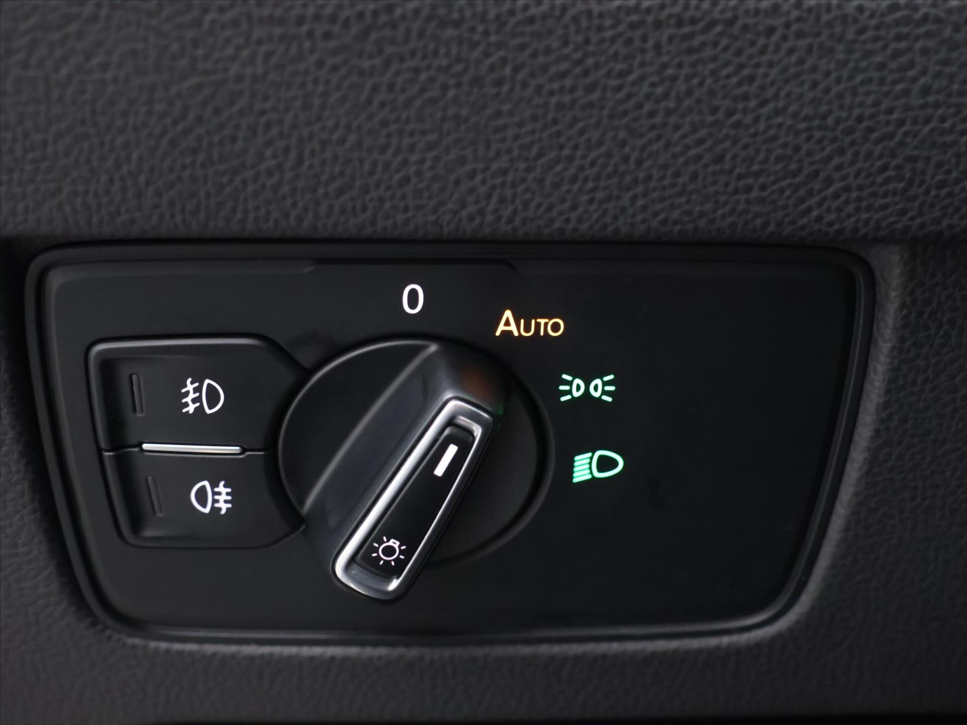 Volkswagen Passat Kombi 2,0 l 176 kw