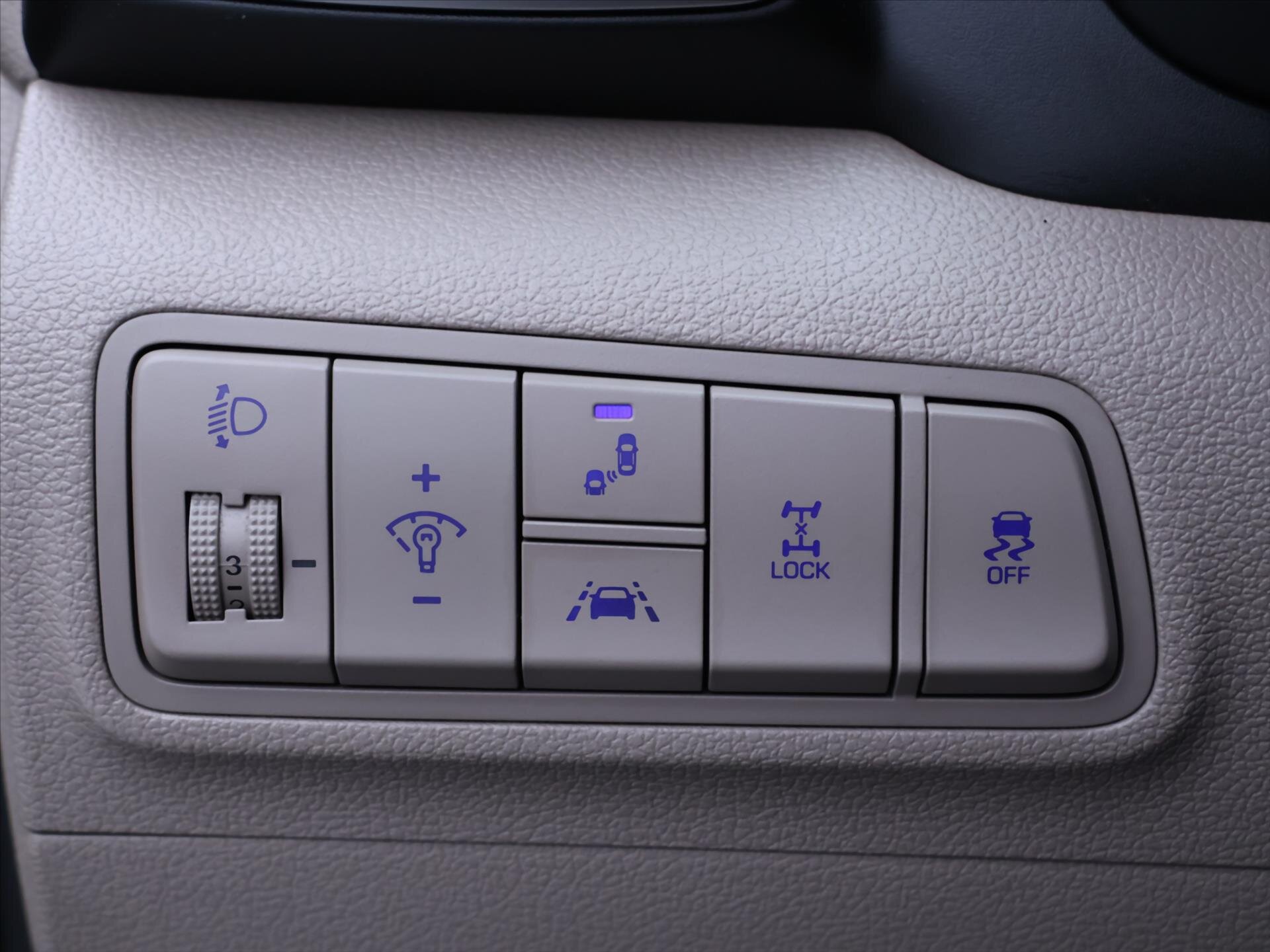 Hyundai Tucson SUV 1,6 l 100 kw