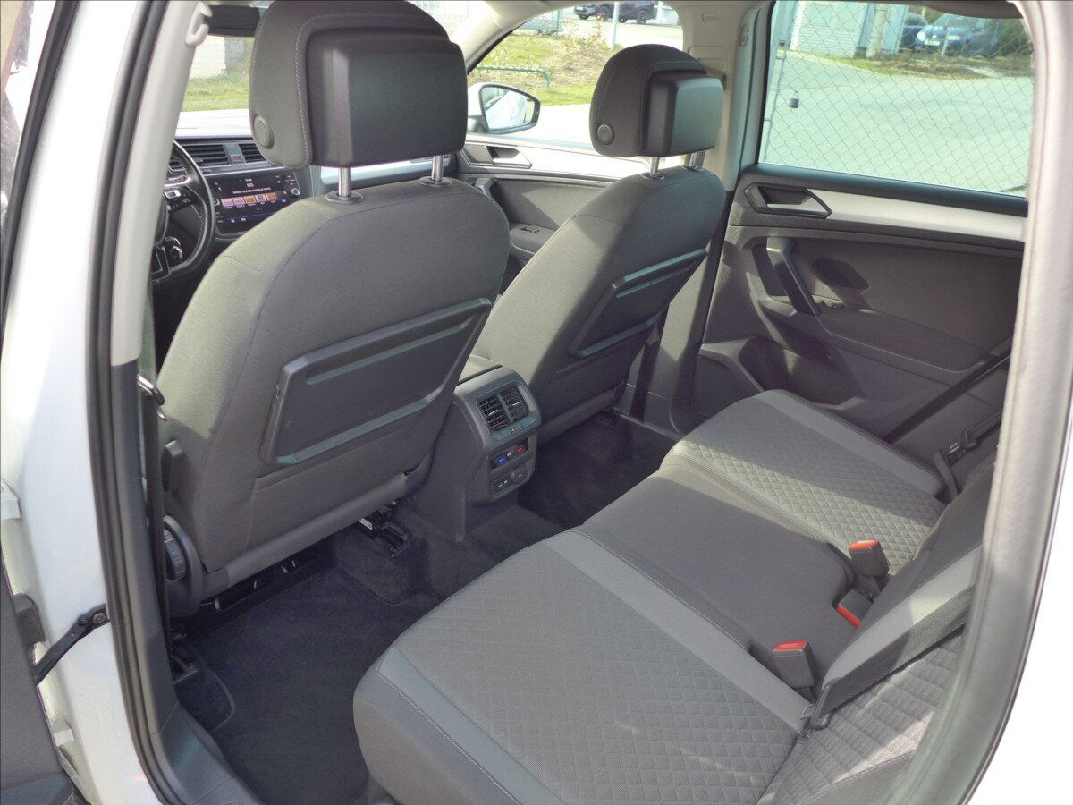 Volkswagen Tiguan SUV / Terénní 2,0 l 110 kw