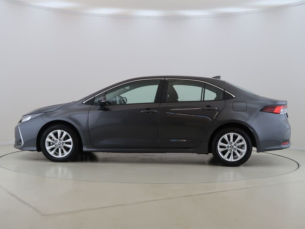 Toyota Corolla Sedan / Limuzína 1,8 l 72 kw