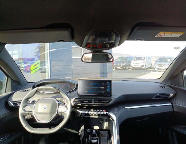 Peugeot 5008 SUV / Terénní 1,5 l 96 kw