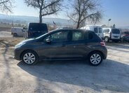 Peugeot 208 Hatchback 1,2 l 60 kw