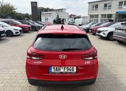 Hyundai i30 4