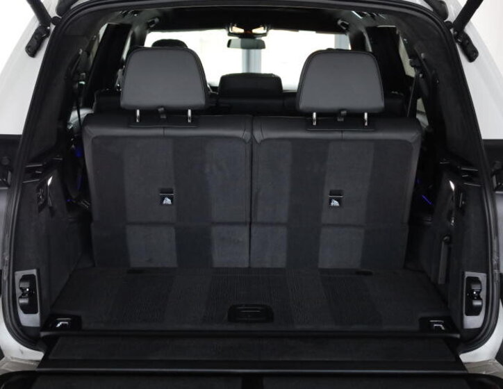 BMW X7 SUV 3,0 l 259 kw