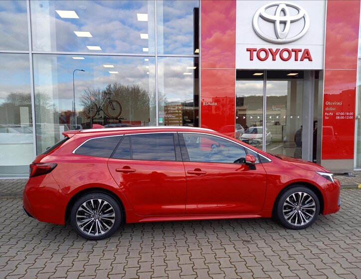Toyota Corolla Kombi 1,8 l 144 kw