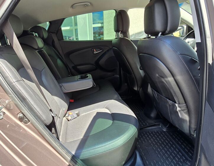 Hyundai ix35 23