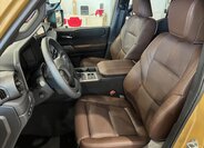 Toyota Land Cruiser 13