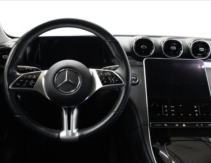 Mercedes-Benz Třídy C Kombi 2,0 l 120 kw