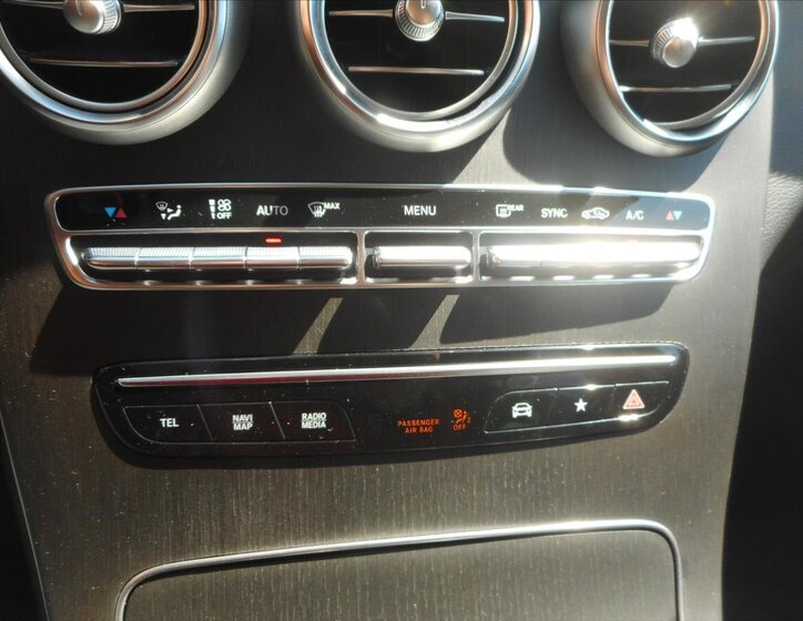Mercedes-Benz GLC SUV / Terénní 2,0 l 143 kw
