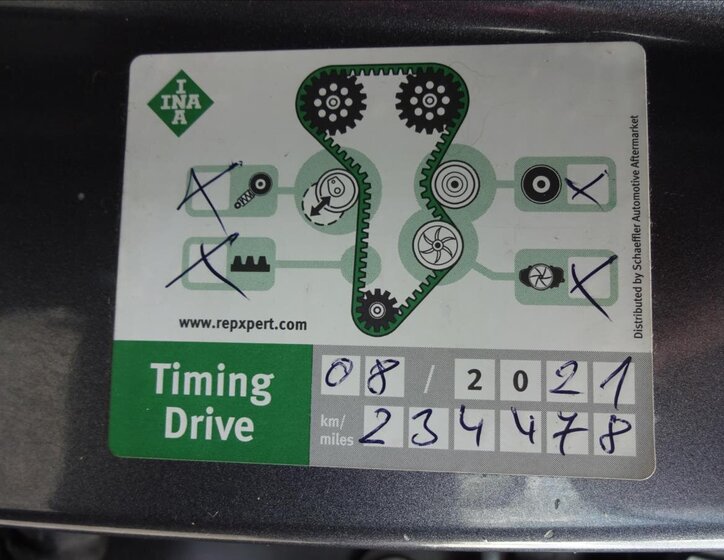 Peugeot 4007 Kombi 2,2 l 115 kw