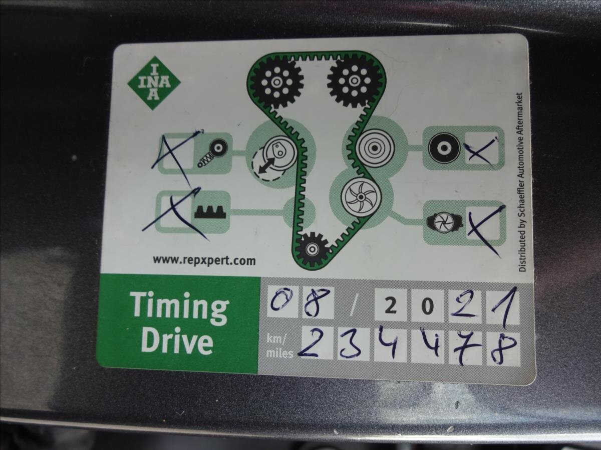 Peugeot 4007 Kombi 2,2 l 115 kw