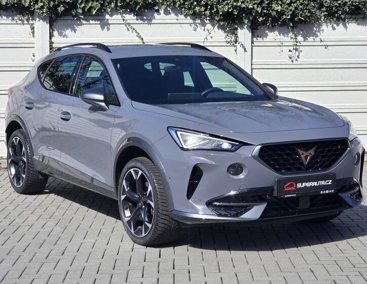 Cupra Formentor SUV / Terénní 2,0 l 140 kw