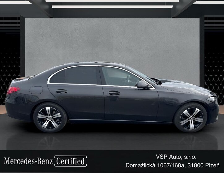 Mercedes-Benz Třídy C Sedan / Limuzína 2,0 l 147 kw